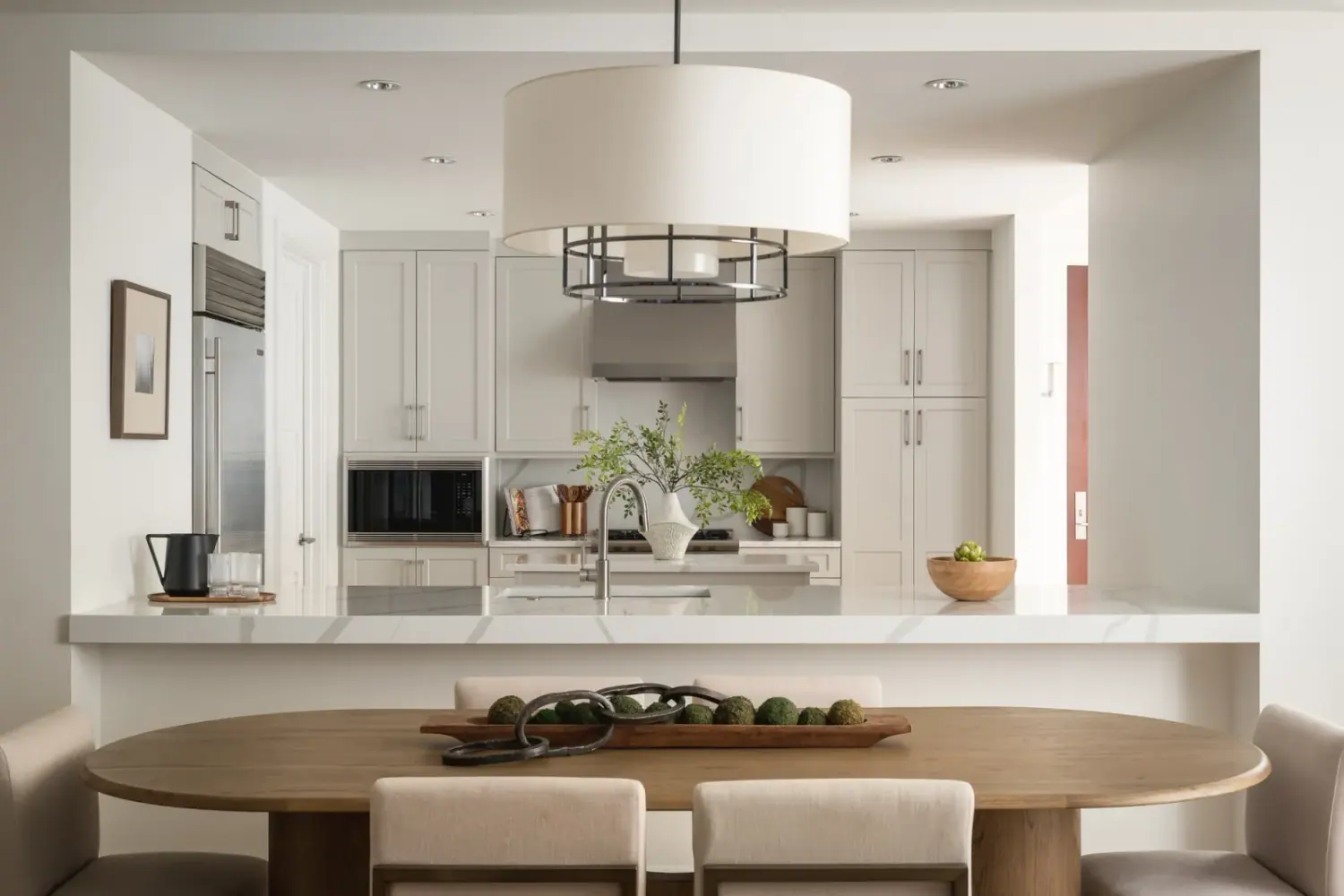 Four Seasons Residences 1109 — gallery image 3